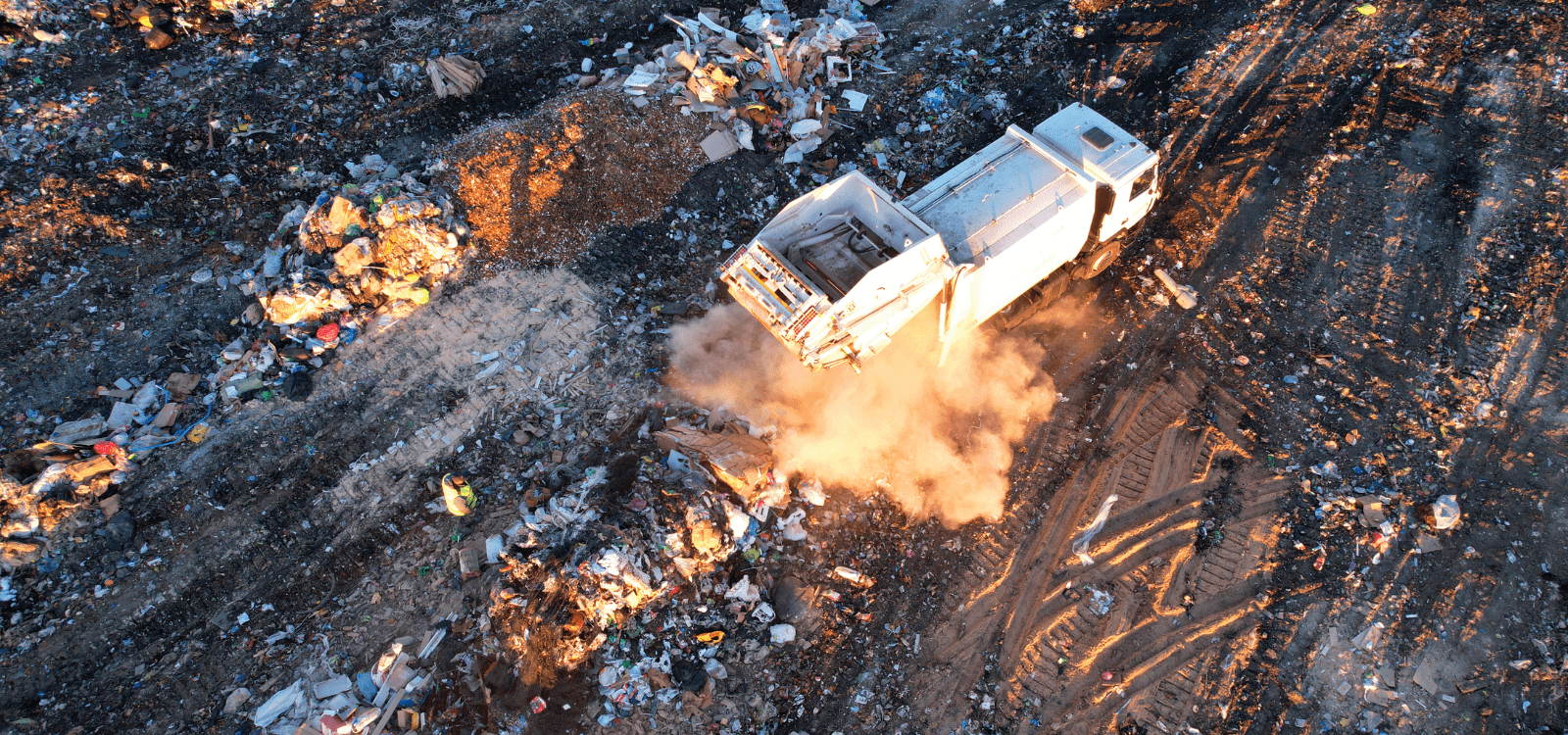 Servizio completo di smaltimento fanghi disidratati